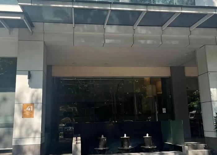 Mersuites City Center Kota Kinabalu By Trh