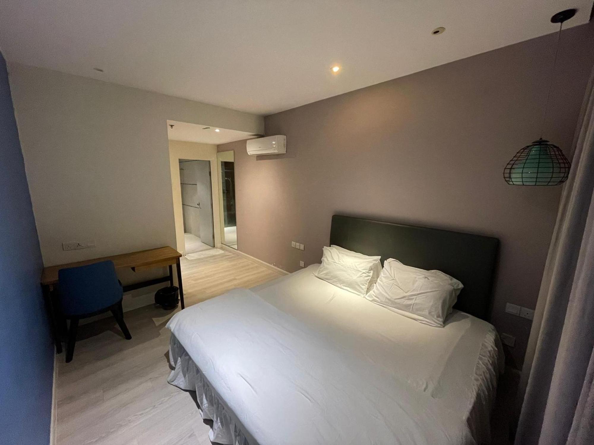 Apartemen Mersuites Center By Trh